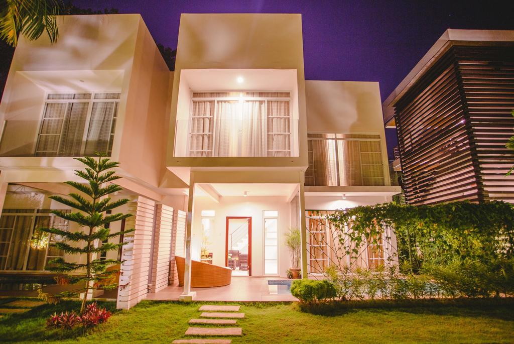 Aziza Paradise Hotel Puerto Princesa Ngoại thất bức ảnh