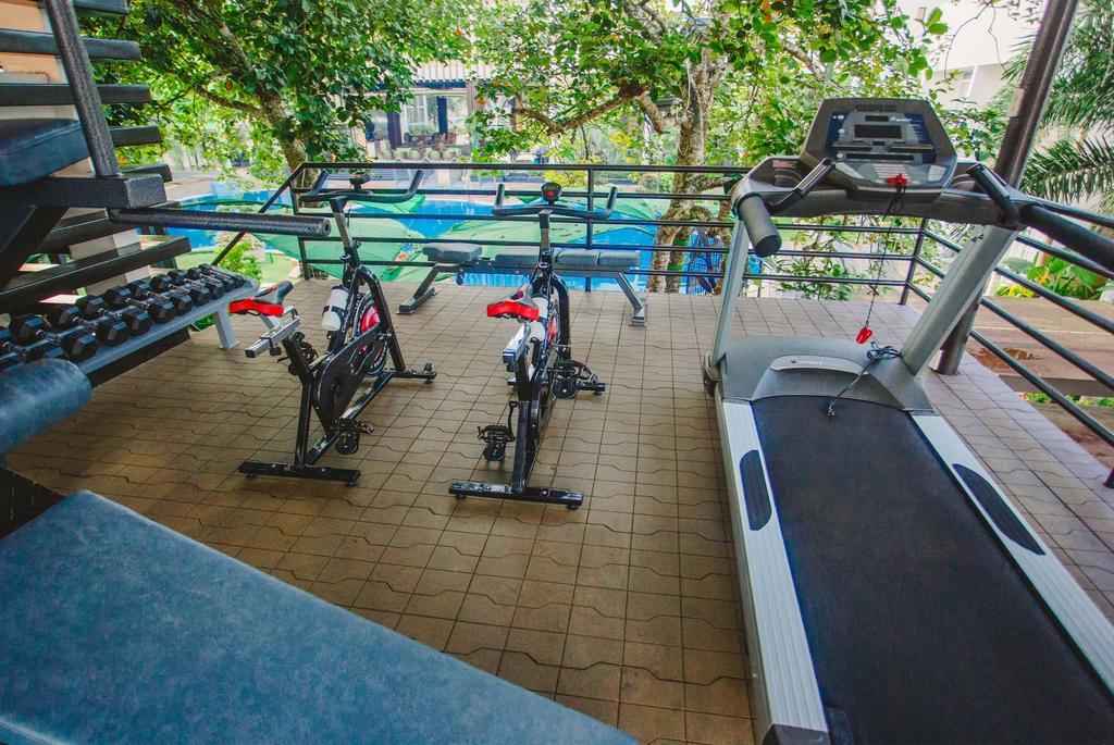 Aziza Paradise Hotel Puerto Princesa Ngoại thất bức ảnh