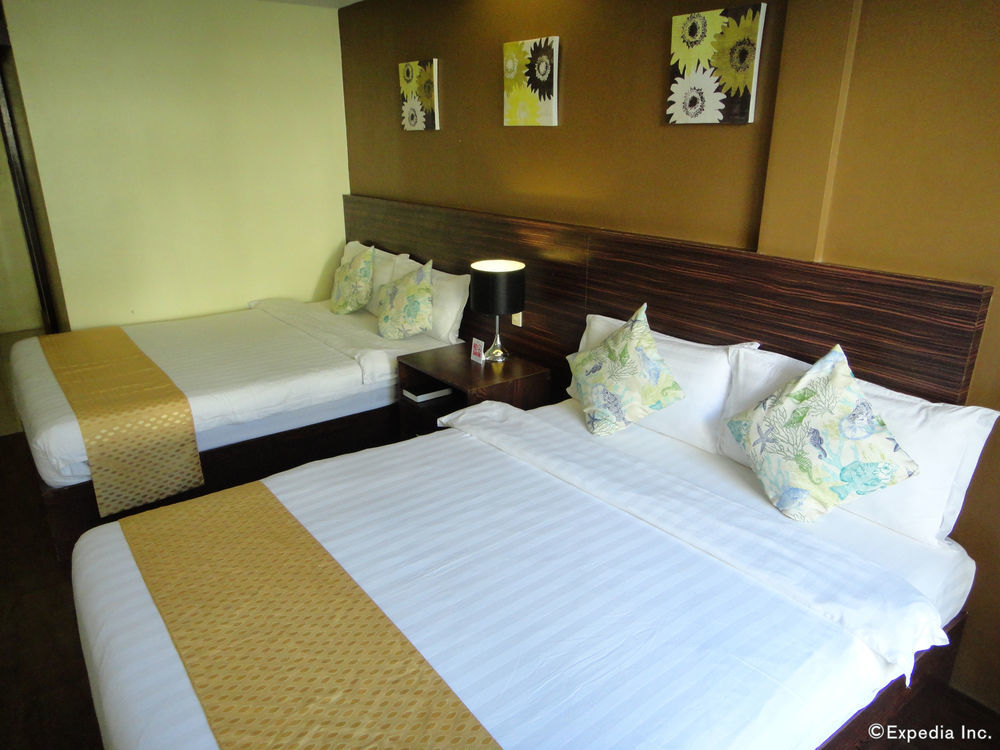 Aziza Paradise Hotel Puerto Princesa Ngoại thất bức ảnh