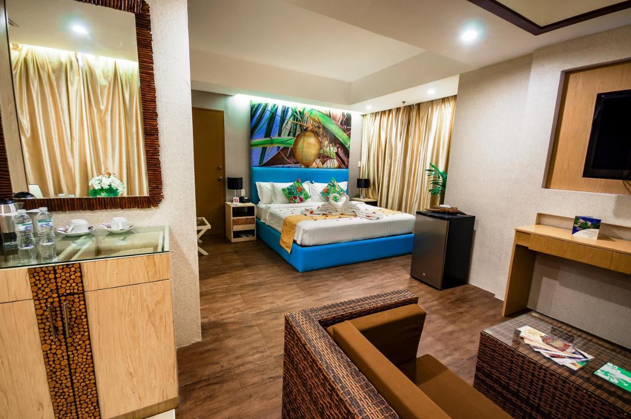 Aziza Paradise Hotel Puerto Princesa Ngoại thất bức ảnh