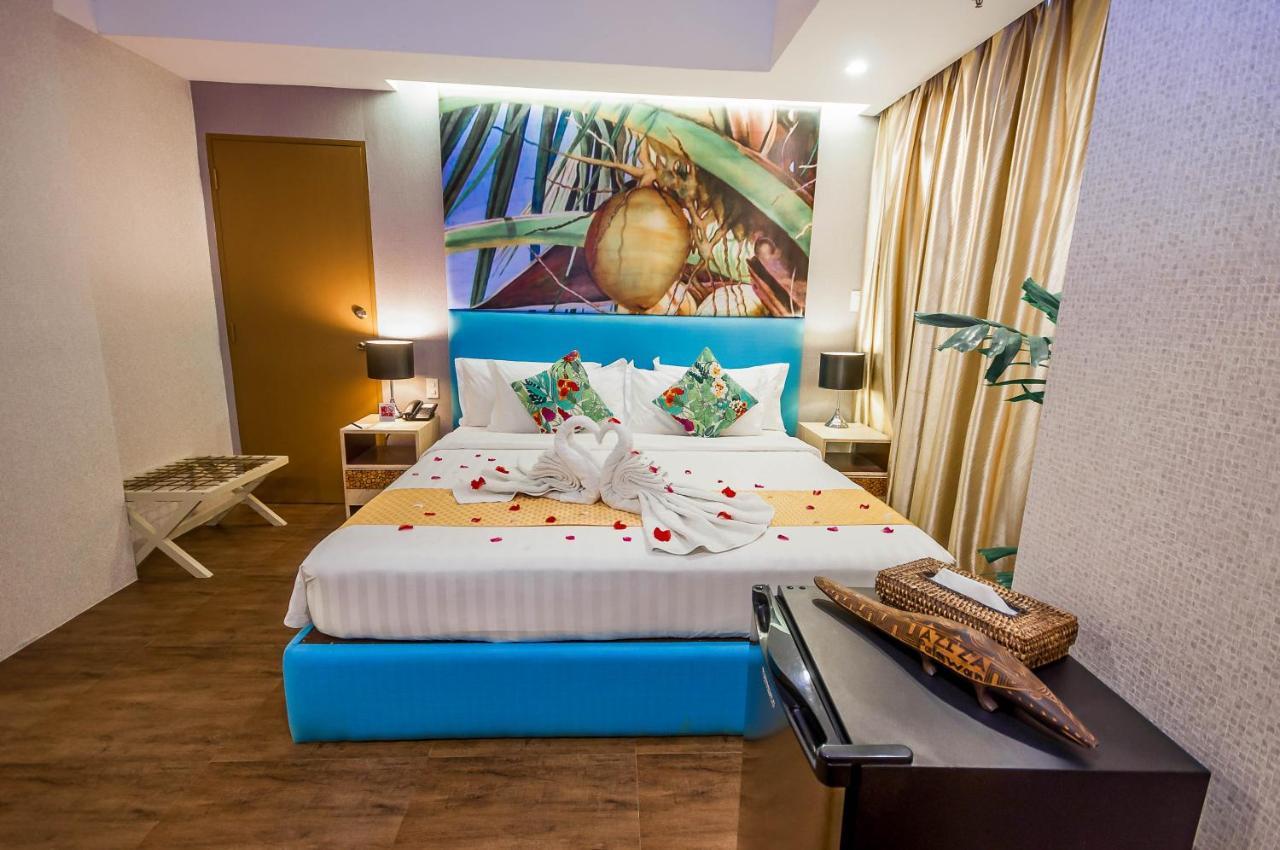 Aziza Paradise Hotel Puerto Princesa Ngoại thất bức ảnh
