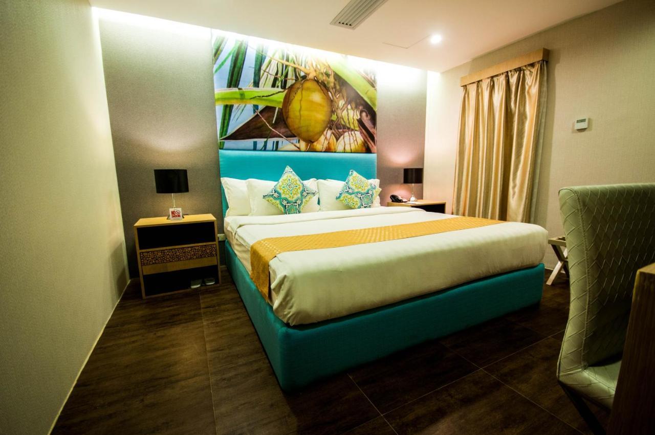 Aziza Paradise Hotel Puerto Princesa Ngoại thất bức ảnh